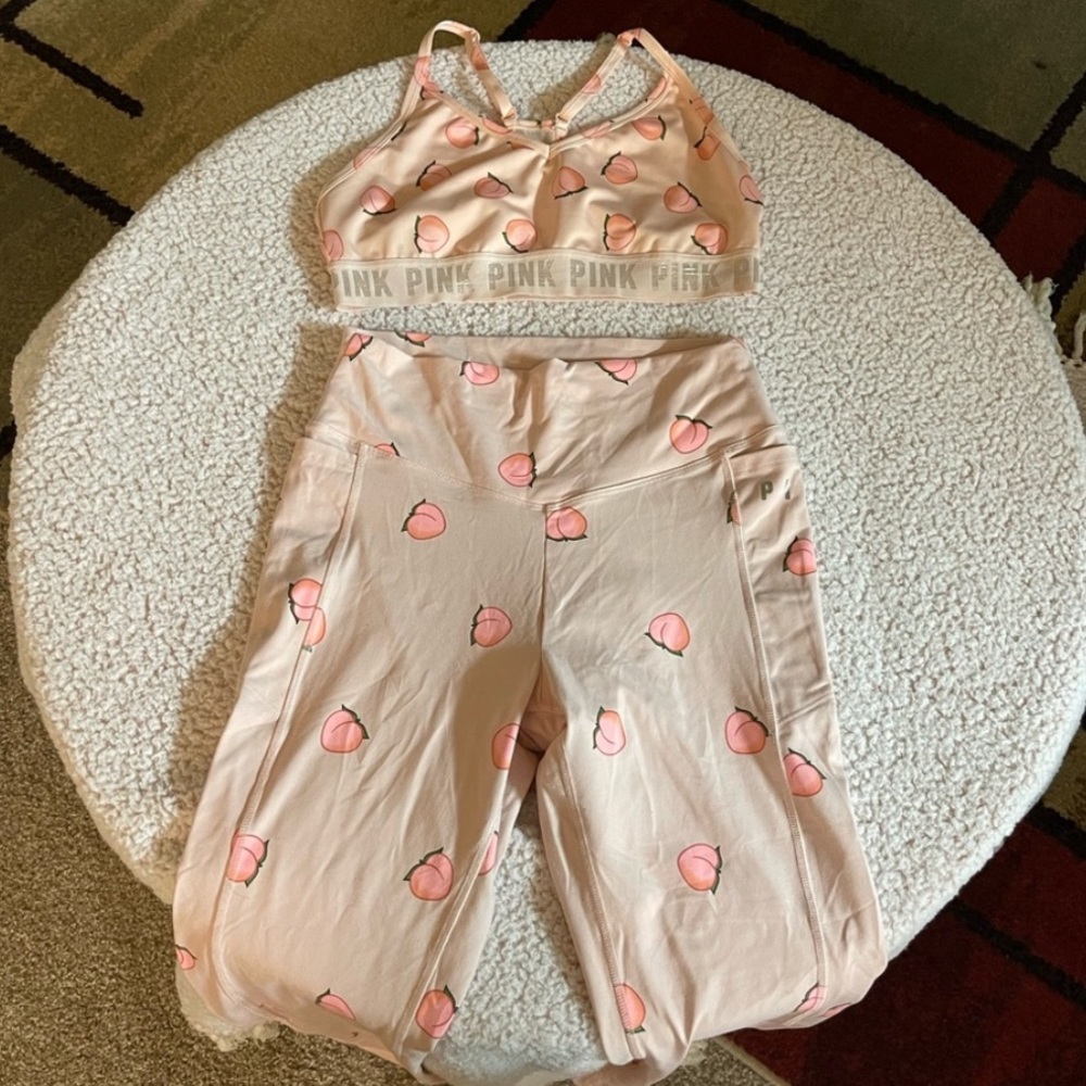 Victoria‘s Secret PINK peach 🍑 sports bra and leggings with pockets - Picture 6 of 6